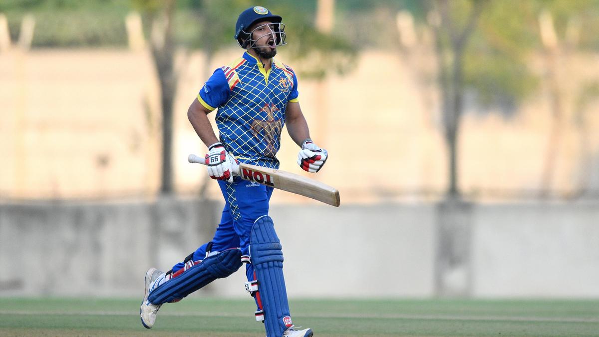 Vijay Hazare Trophy 2025 26 Padikkal leads Karnataka to record Christmas chase
