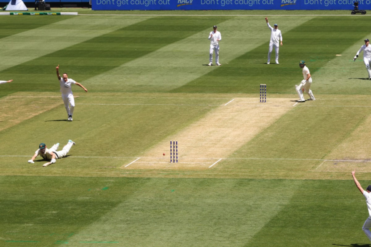 Ex Australia and England stars blast MCG pitch after 20 wickets tumble
