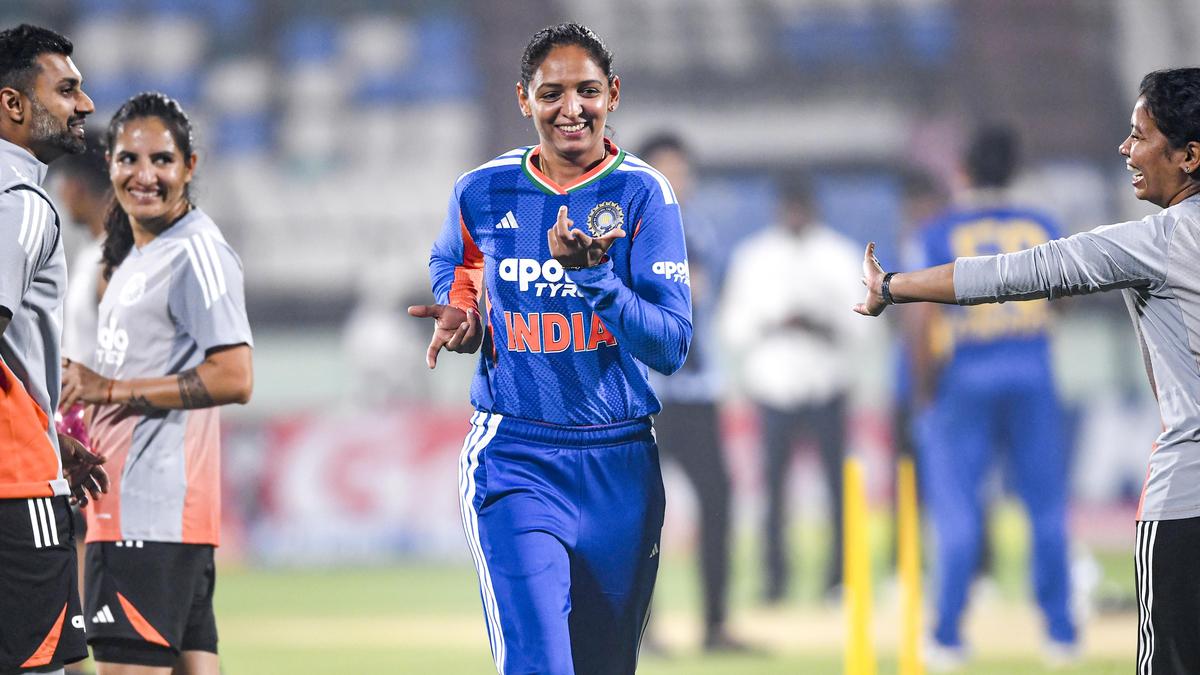 Harmanpreet Kaur surpasses Meg Lanning to become winningest women T20I captain