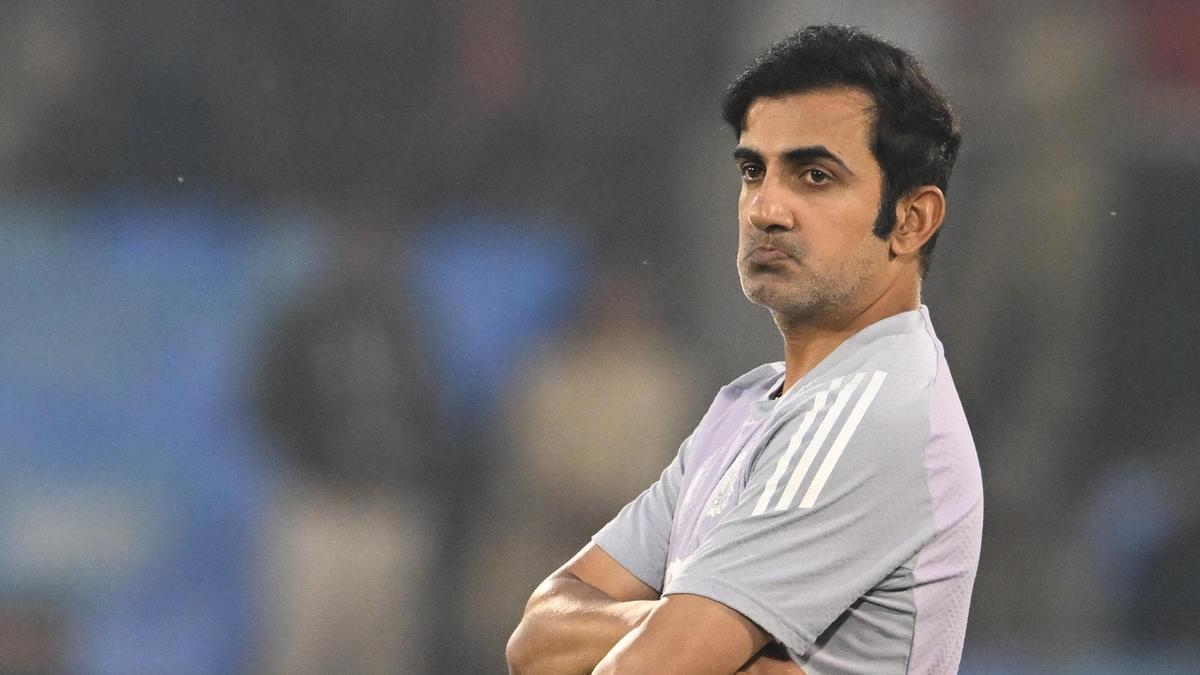 Gambhir should be like a manager to the players, not coach: Kapil Dev