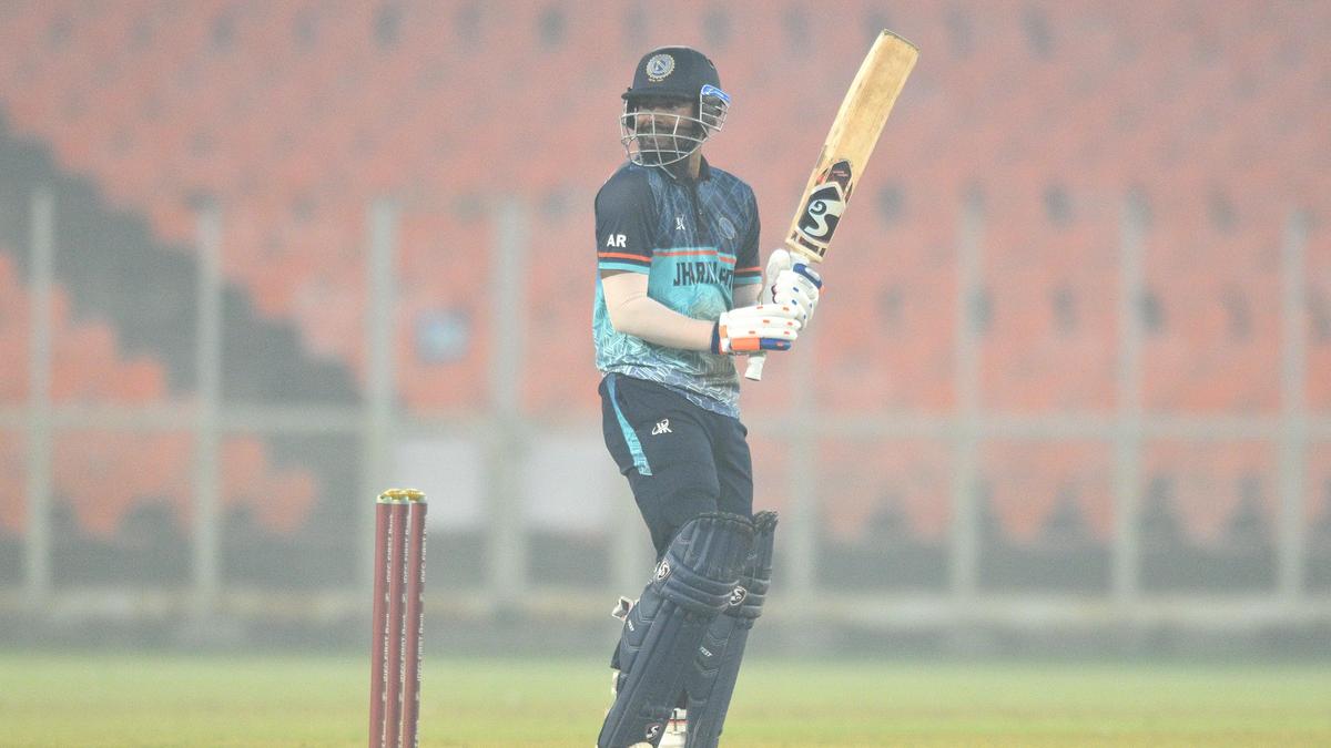 Anukul Roy Shows True Team Spirit with Relentless Support and Selfless Play