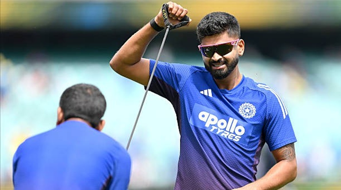 Pant Iyer Siraj and one more yet to arrive in Vadodara for India New Zealand ODI