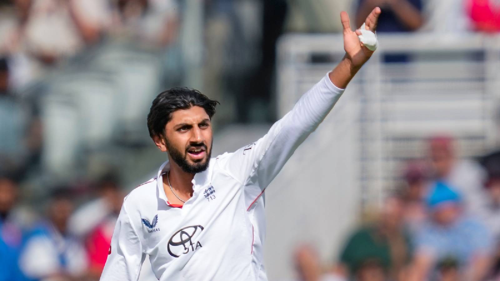England name XI for Sydney Test with Shoaib Bashir and Matthew Potts recalled