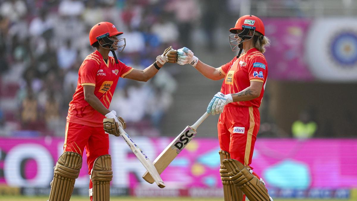 Gujarat Giants resist Litchfield and narrowly edge out UP Warriorz by 10 runs