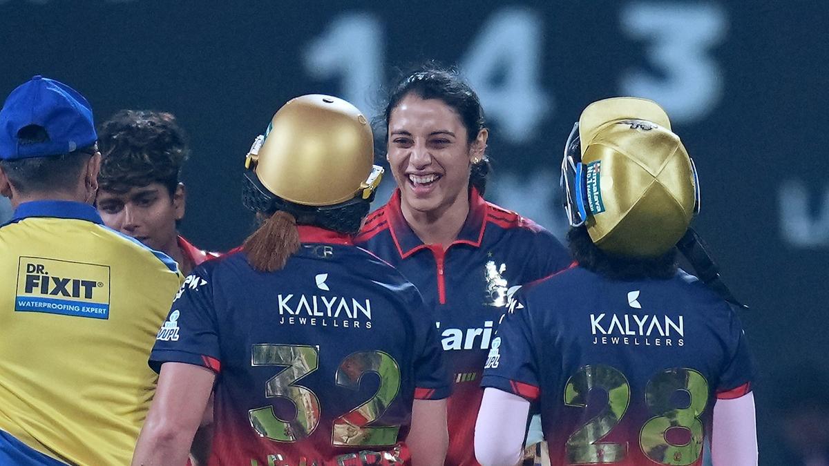Smriti led Royal Challengers Bengaluru aim to keep WPL momentum vs UP Warriorz