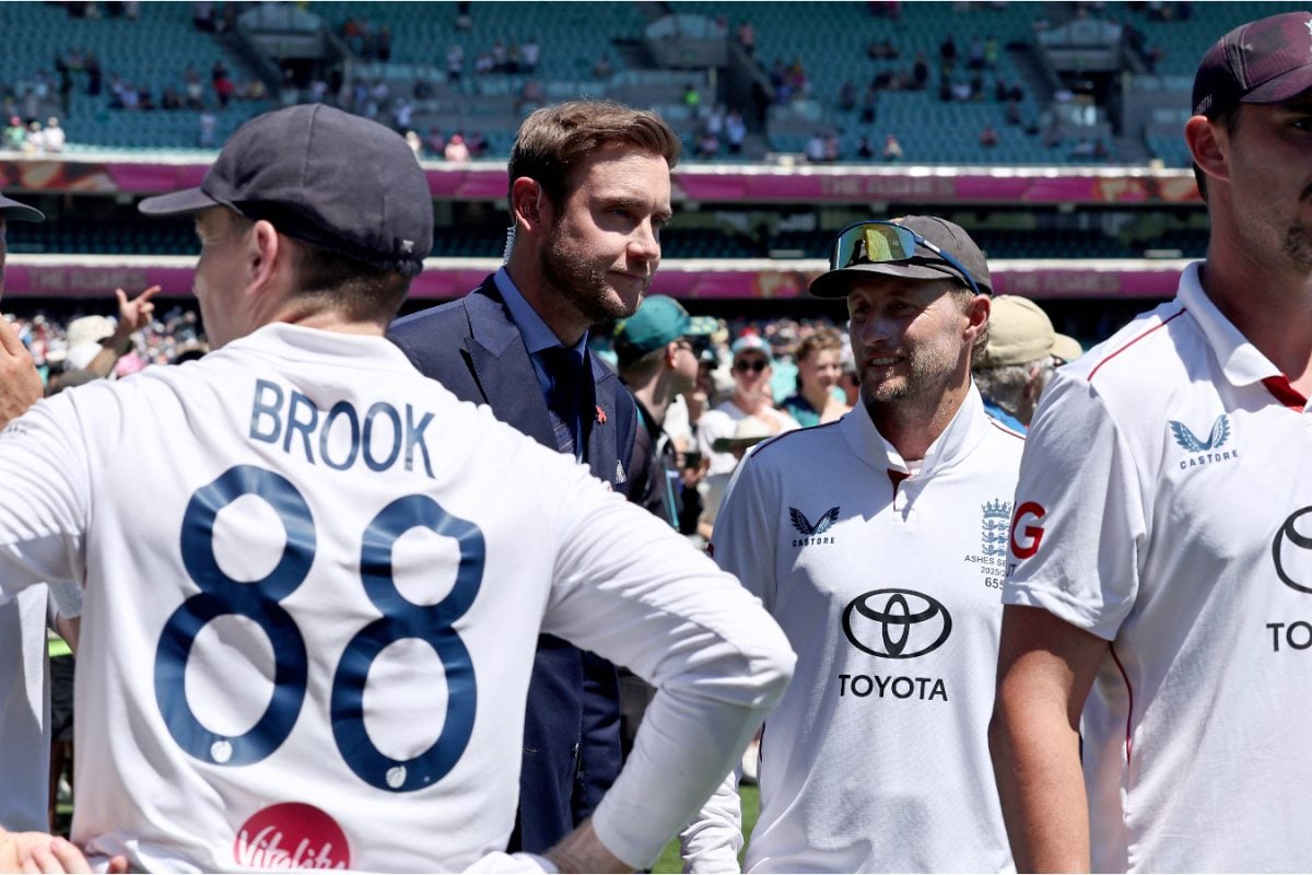 Cricket board plans curfew for England players after Ashes booze party