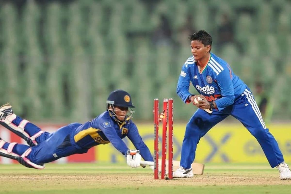 Exceptional India Beat Sri Lanka By 30 Runs To Go 4 0 Up In Womens T20I Series