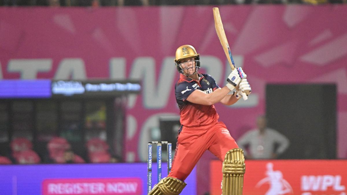 Harris fireworks send RCB to a dominant nine wicket win over UP Warriorz
