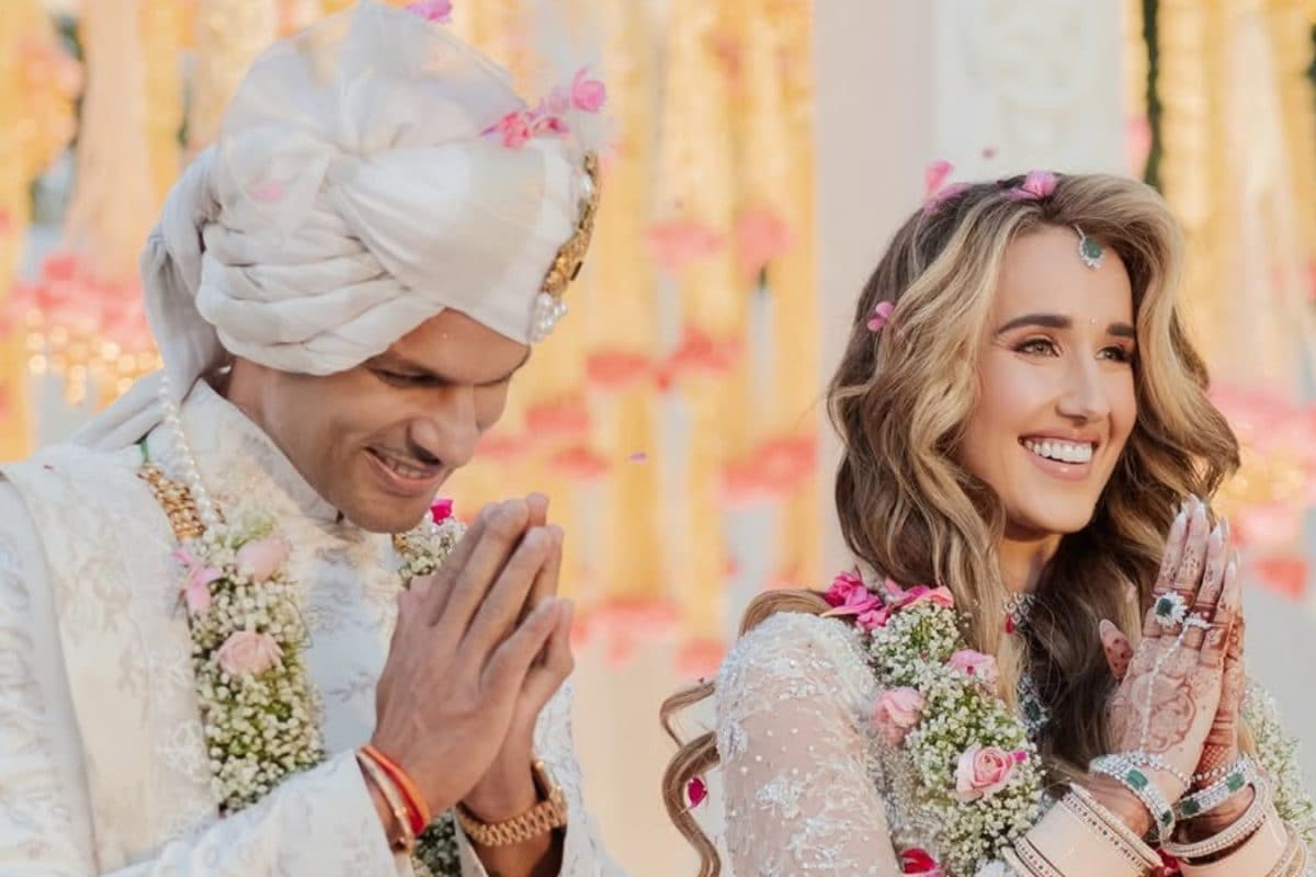 Shikhar Dhawan Slams Social Media Rumours About His Personal Life And Family