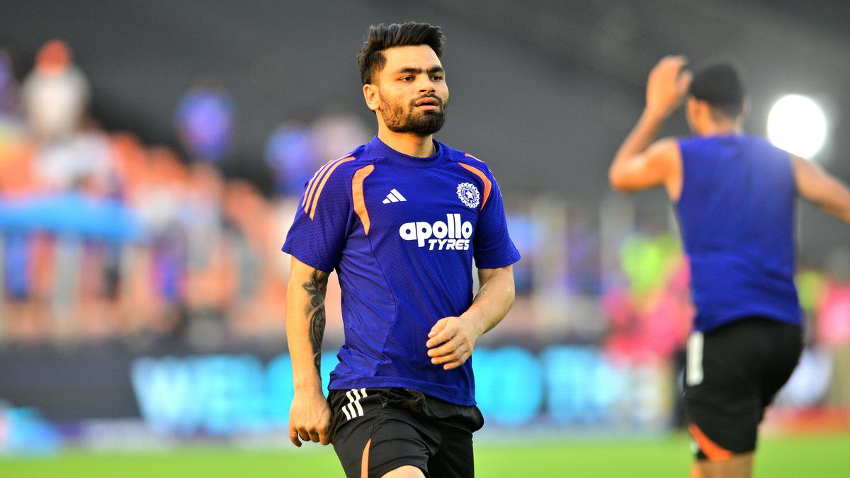 Rinku Singh grieves as his father dies after long fight with cancer today